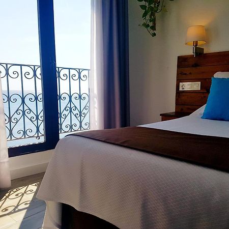 Hostal Boutique Casa Del Mar Altea Bagian luar foto
