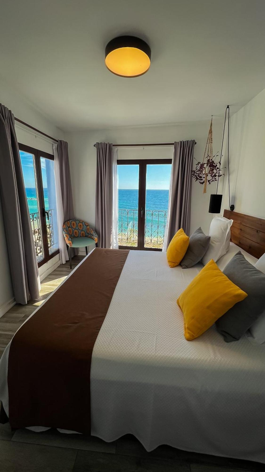 Hostal Boutique Casa Del Mar Altea Bagian luar foto